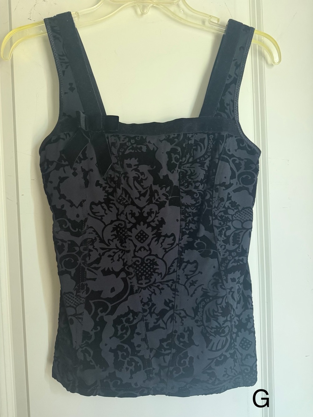 White House‎ Black Market square neck velvet floral relief corset tank Top goth